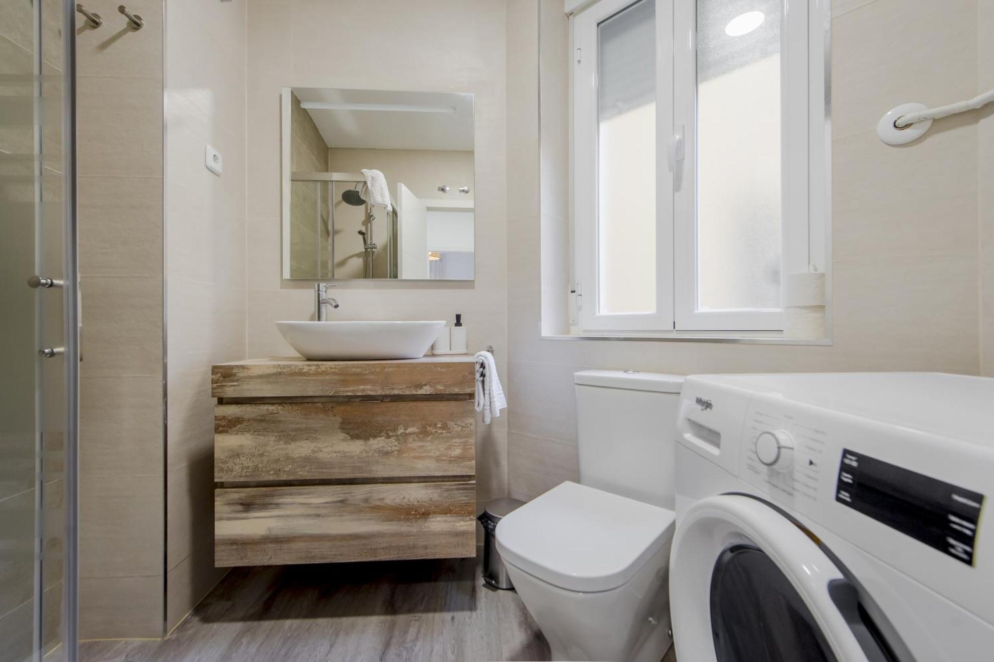 Genial Apartamento En La Latina-Centro De มาดริด ภายนอก รูปภาพ
